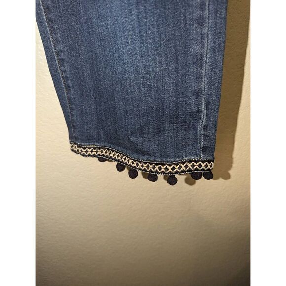 Women's Judy Blue Medium Wash Cropped Straight Fit Tassel Hem Jeans 1XL - Picture 11 of 16
